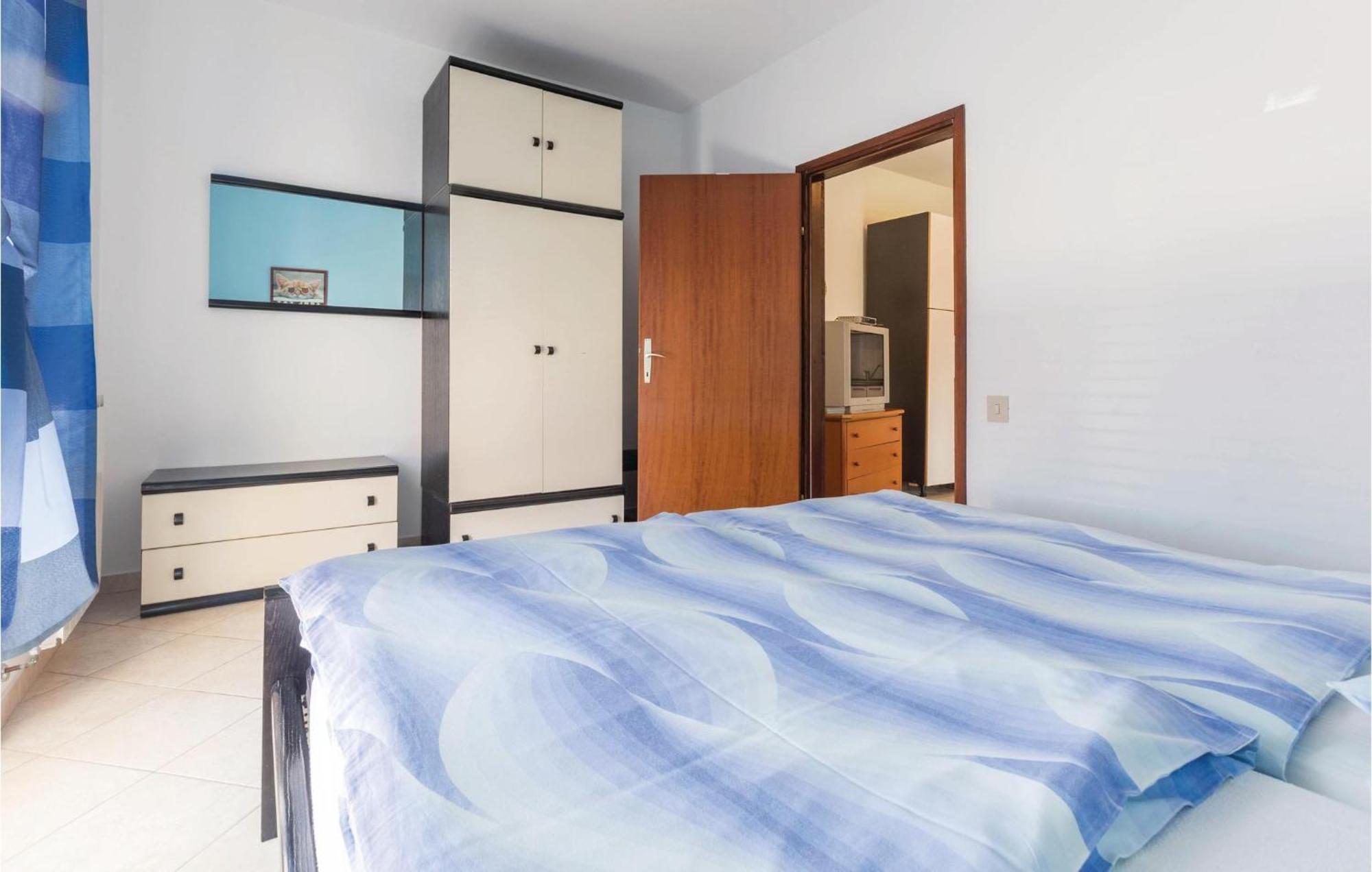 2 Bedroom Beautiful Apartment In סבודרייה מראה חיצוני תמונה